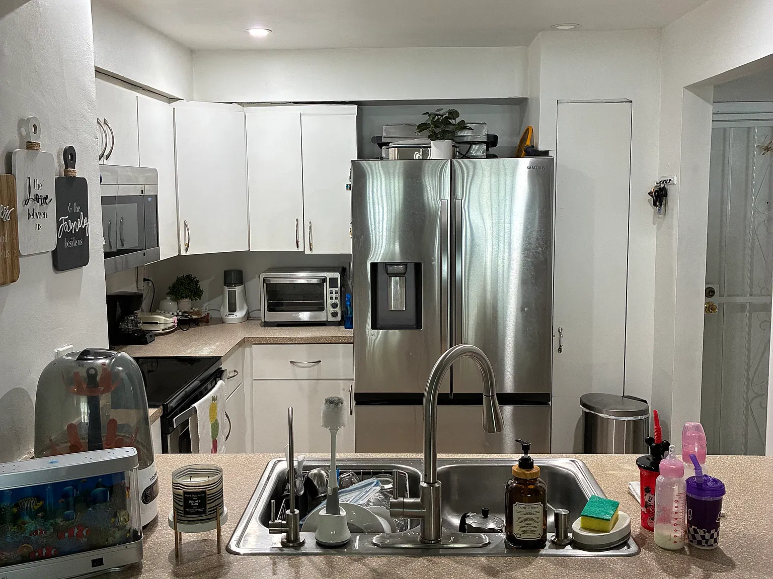 3 bed, 1130 sqft, $2,500 — Photo 2