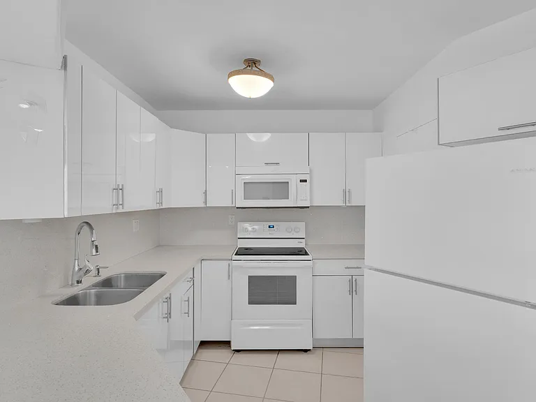 3725 S Ocean Dr #1215 — Photo 21