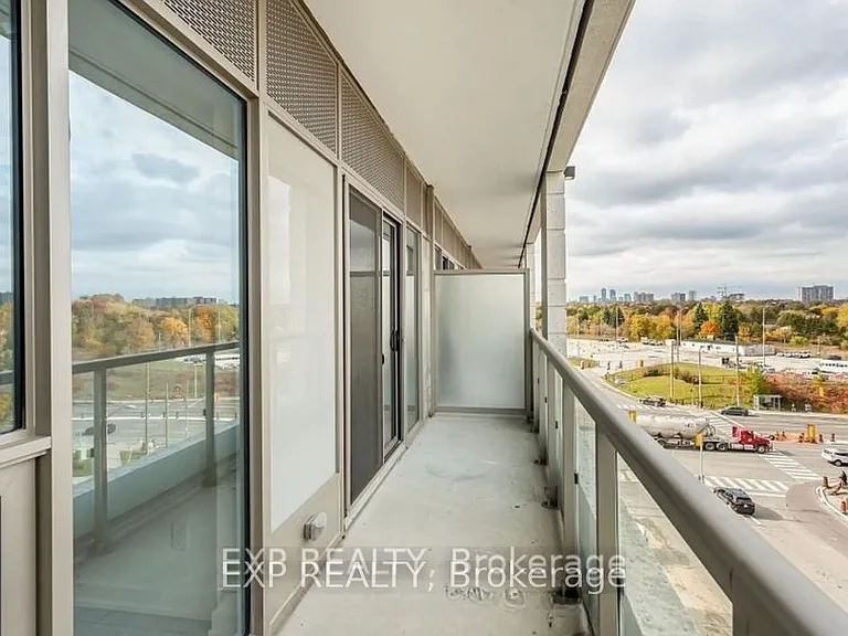 2033 Kennedy Rd #707 — Photo 20