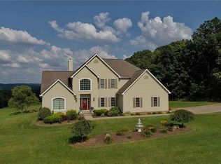 342 Dillo Rd, Clinton, PA 15026