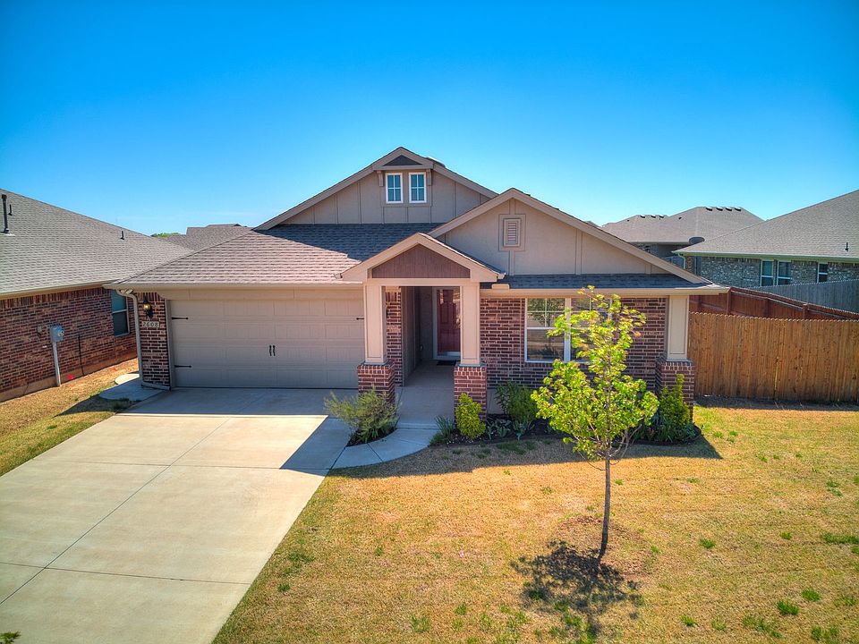 1st image of 2608 NW 191st St