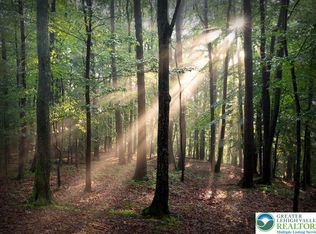 190 Williams Ln, Scotrun, PA 18355