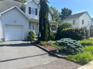 2066 Excelsior Ave, North Brunswick, NJ 08902