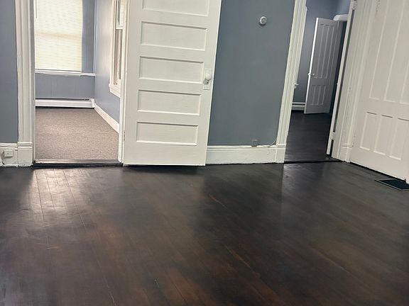 2nd image of 34 Lenox St Unit 2