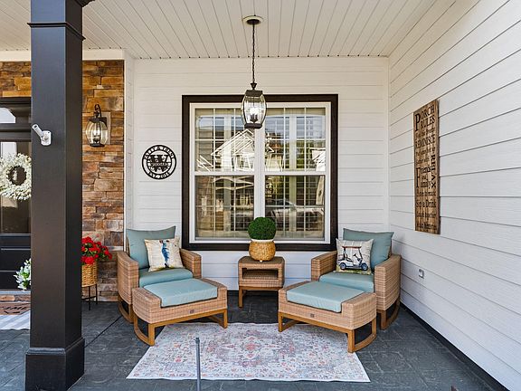 5th image of 513 Meldon Road