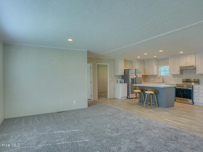 1118 Old Tar Landing Rd #D — Photo 6