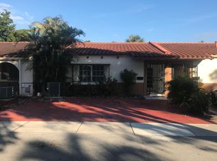 6939 Holly Rd, Miami Lakes, FL 33014