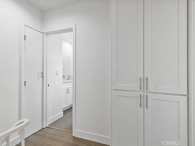 5339 1/2 Bellingham Ave — Photo 8