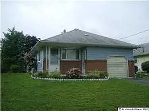 44 Palisades Dr photo 1