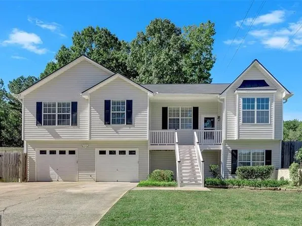 16 Hickory Lake Dr, Acworth, GA 30101