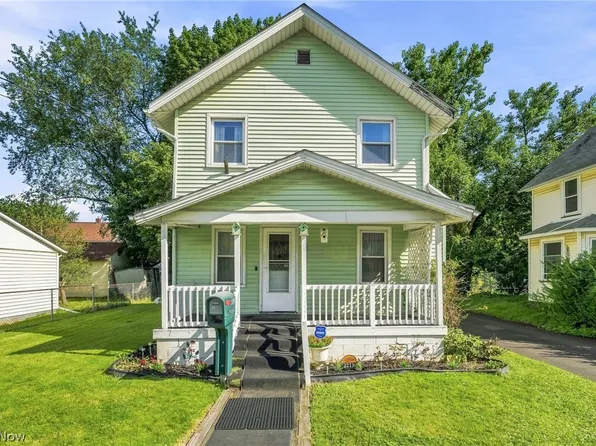2211 17th St NE, Canton, OH 44705