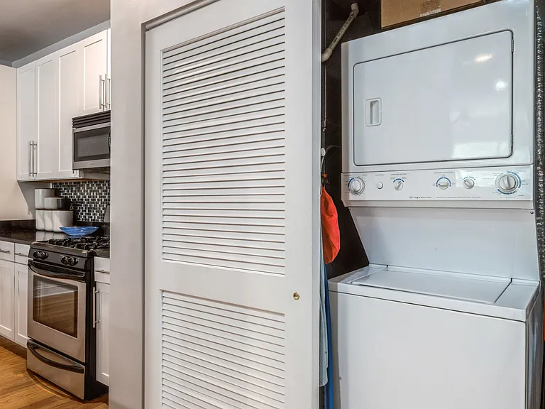 4453 N Magnolia Ave #2 — Photo 8