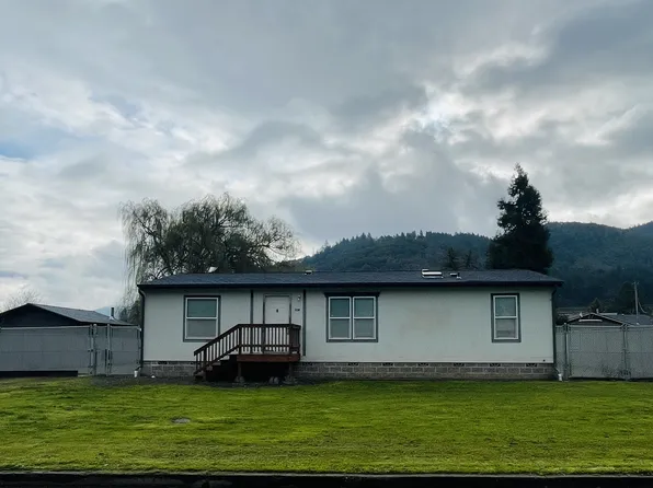228 La Mar St, Myrtle Creek, OR 97457