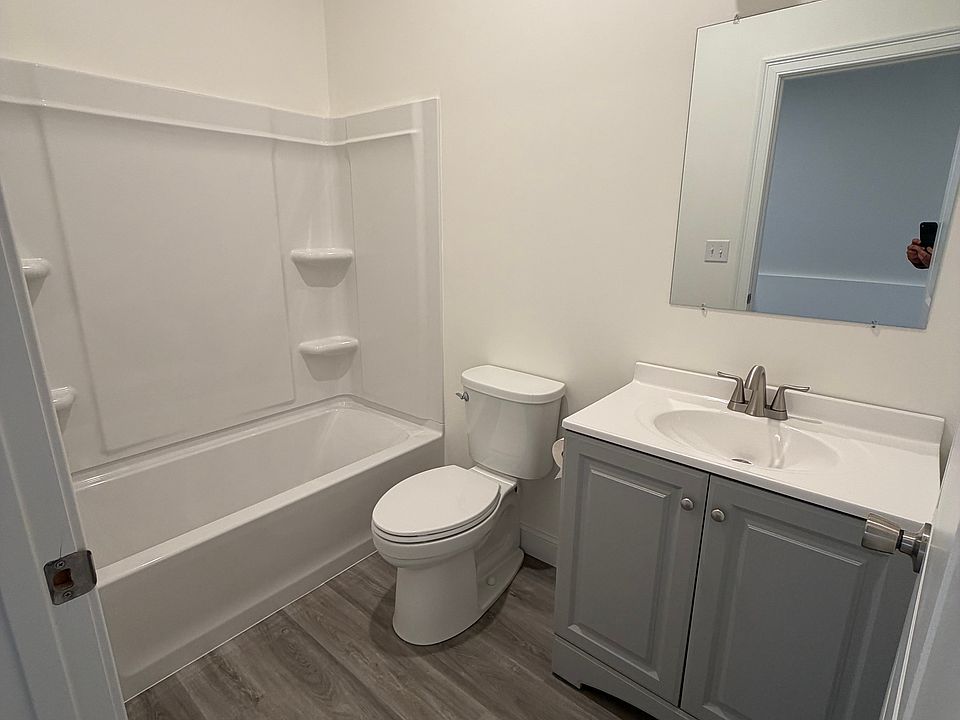 2nd image of 82 Clark St #11