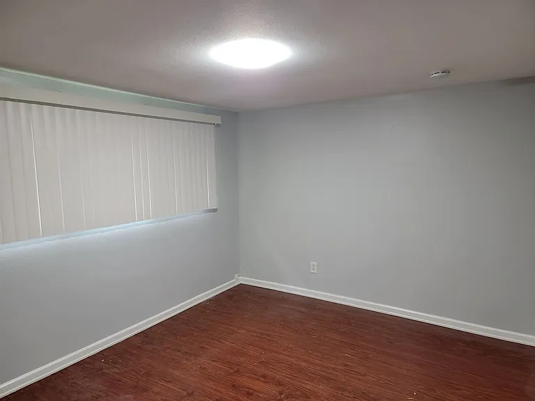 350 SE Lilly Ave — Photo 13