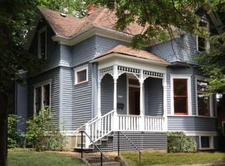 2735 SE Main St, Portland, OR 97214