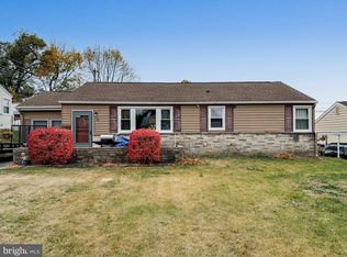 60 Oliver Rd, Enola, PA 17025