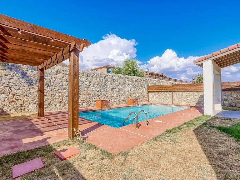 14311 E Cave Ave — Photo 40