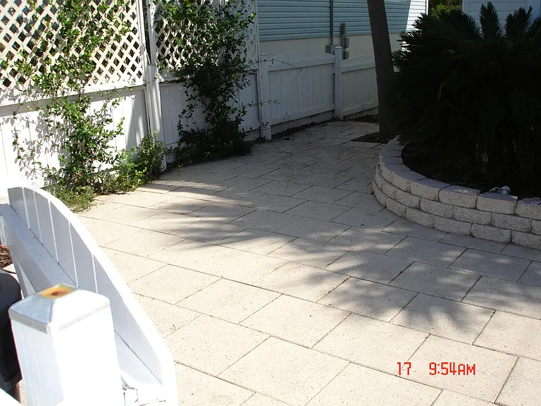 Lush Landscaped fully fenced Palm Beach style courtyard!