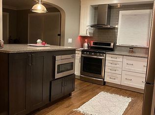 33 Center St, Pompton Lakes, NJ 07442