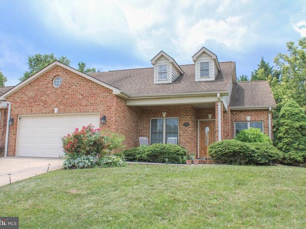 227 Donna Dr