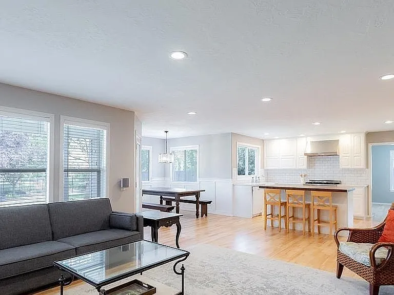 2368 E Green Canyon Dr — Photo 15