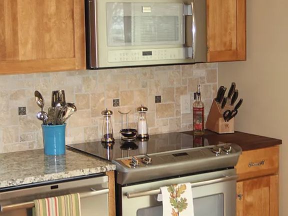 4th image of 4941 Aspen Dr