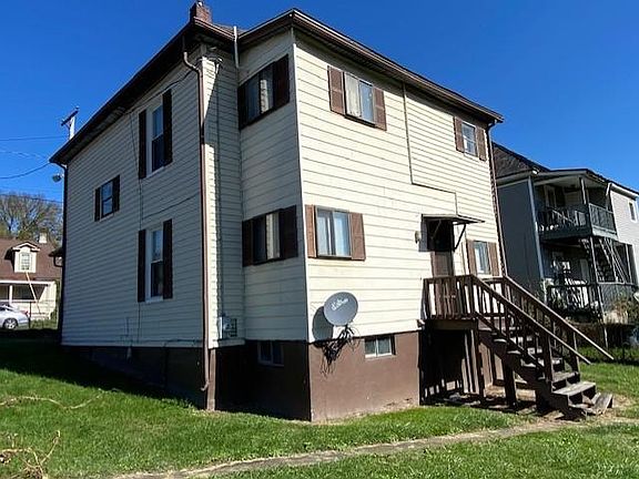 3rd image of 1832 Orange Ave NW