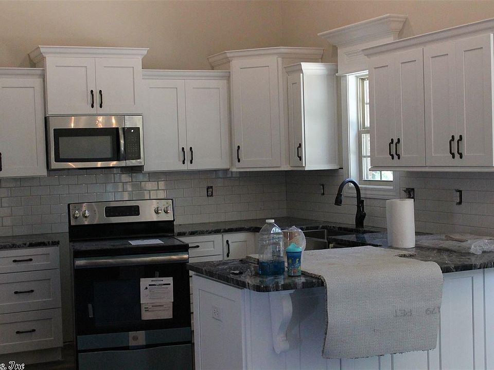 2nd image of 6604 Evan Cove Ln