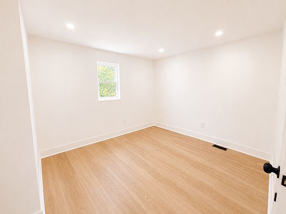 5th image of 316 S Princeton Ave #316
