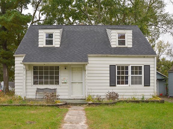 2nd image of 57 Coolidge Ave W