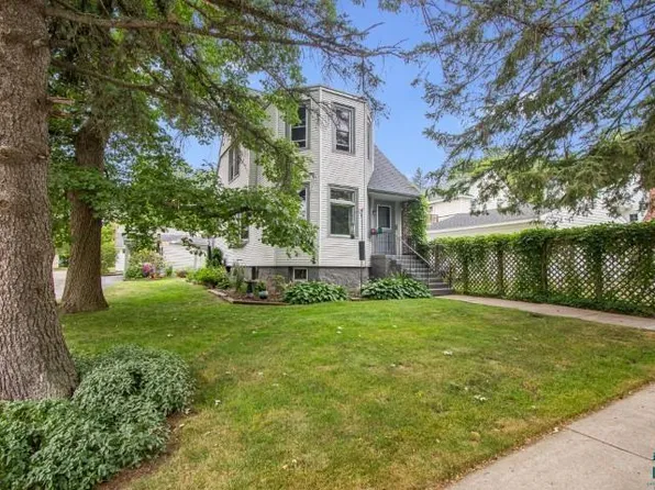 19 N 44th Ave E, Duluth, MN 55804