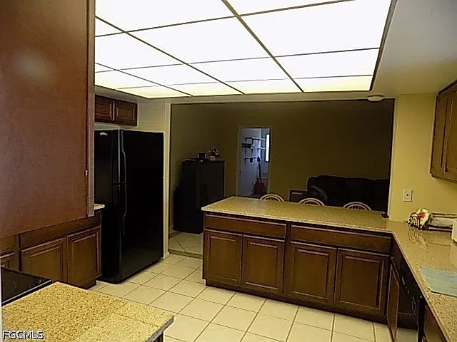 3 bed, 2.0 bath, 1757 sqft, $4,000 — Photo 4