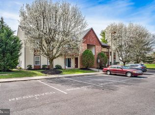 44 Dover Ct, Blackwood, NJ 08012