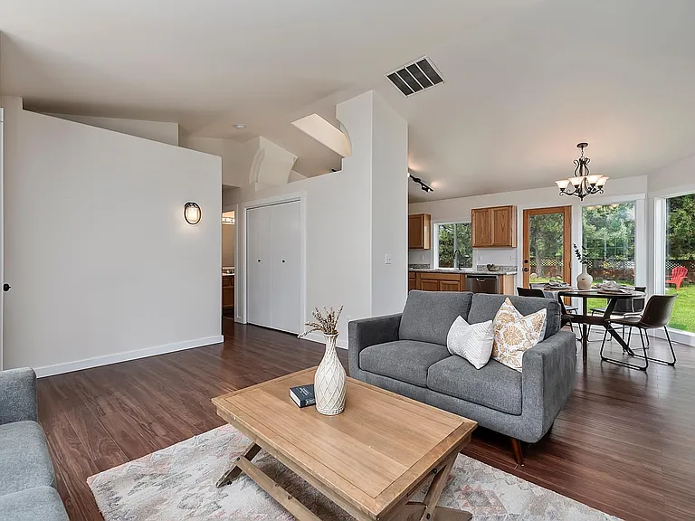 5898 S Rockrose Pl — Photo 3
