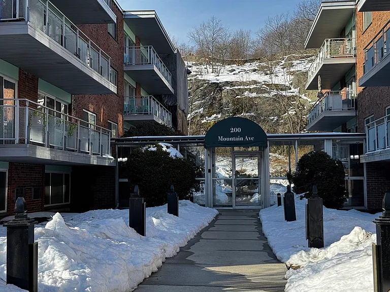 200 Mountain Ave #59 — Photo 8