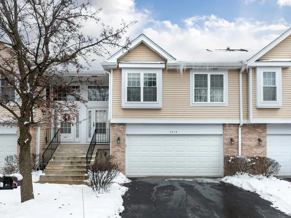 2319 Chasewood Dr, Downers Grove, IL 60515