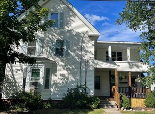 10 Front St, Topsham, ME 04086