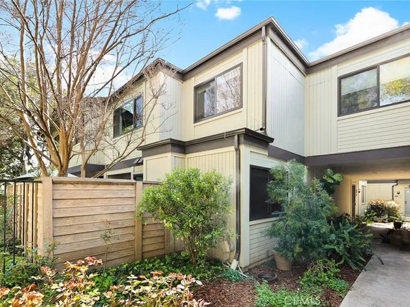 450 Rosemont Ave #11, Pasadena, CA 91103