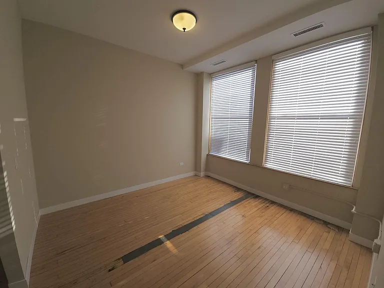 Pioneer Endicott — Photo 157
