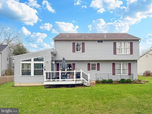 3rd image of 1404 Partridge Ln