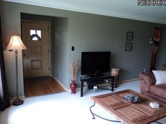 3rd image of 11214 Glamer Dr