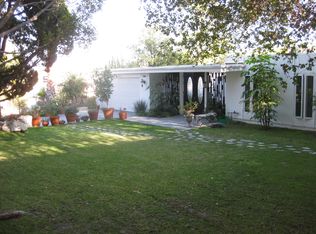 16818 Encino Hills Dr, Encino, CA 91436