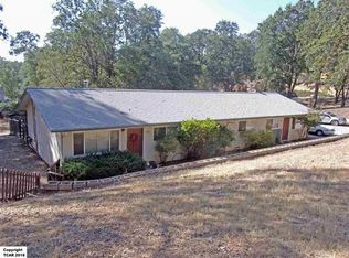 19130 Beauchamp Dr, Sonora, CA 95370