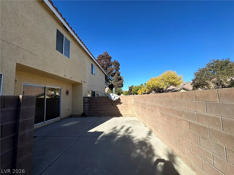 6404 Sierra Diablo Ave — Photo 32