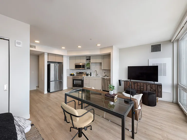 Library Lofts — Photo 5