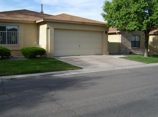 10516 Schenley Park Dr NE, Albuquerque, NM 87123