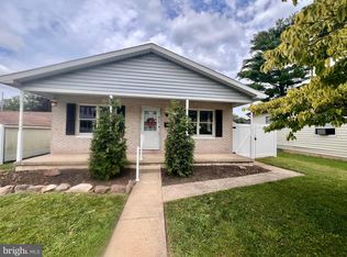675 Spruce St, Pottstown, PA 19464