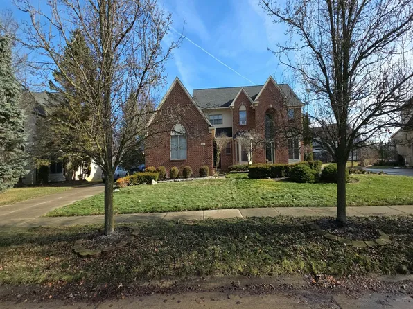 481 Torrington Dr W, Canton, MI 48188
