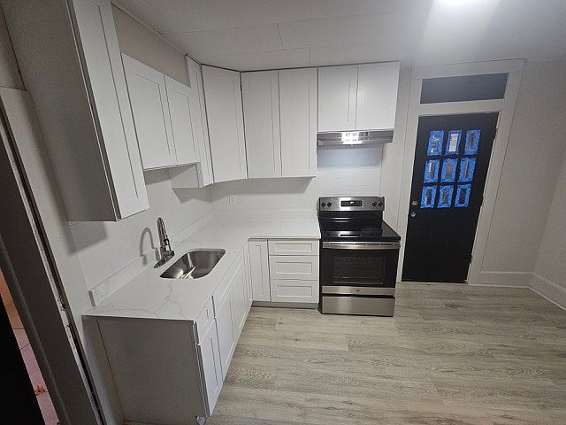 1st image of 26 W Liberty St Floor 1